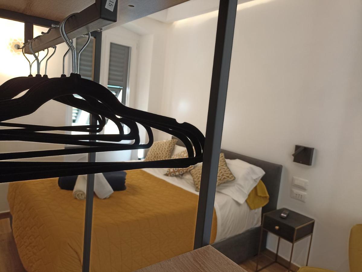 Al Porto 61 - Rooms For Rent Camogli Buitenkant foto